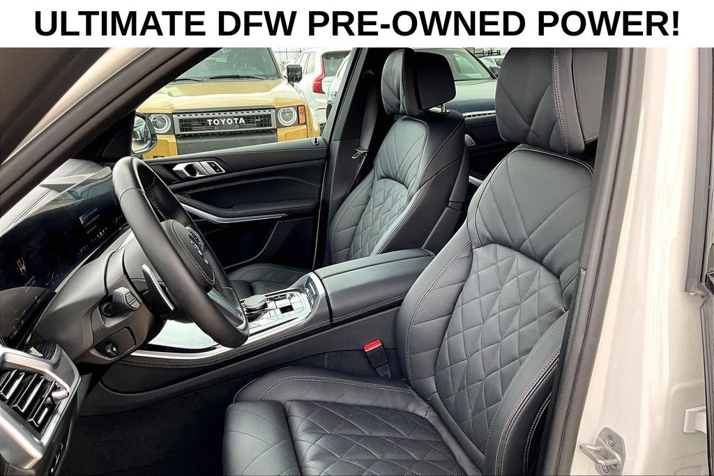 Used 2025 BMW X5 xDrive50e w/ M Sport Package AWD/4WD image 29