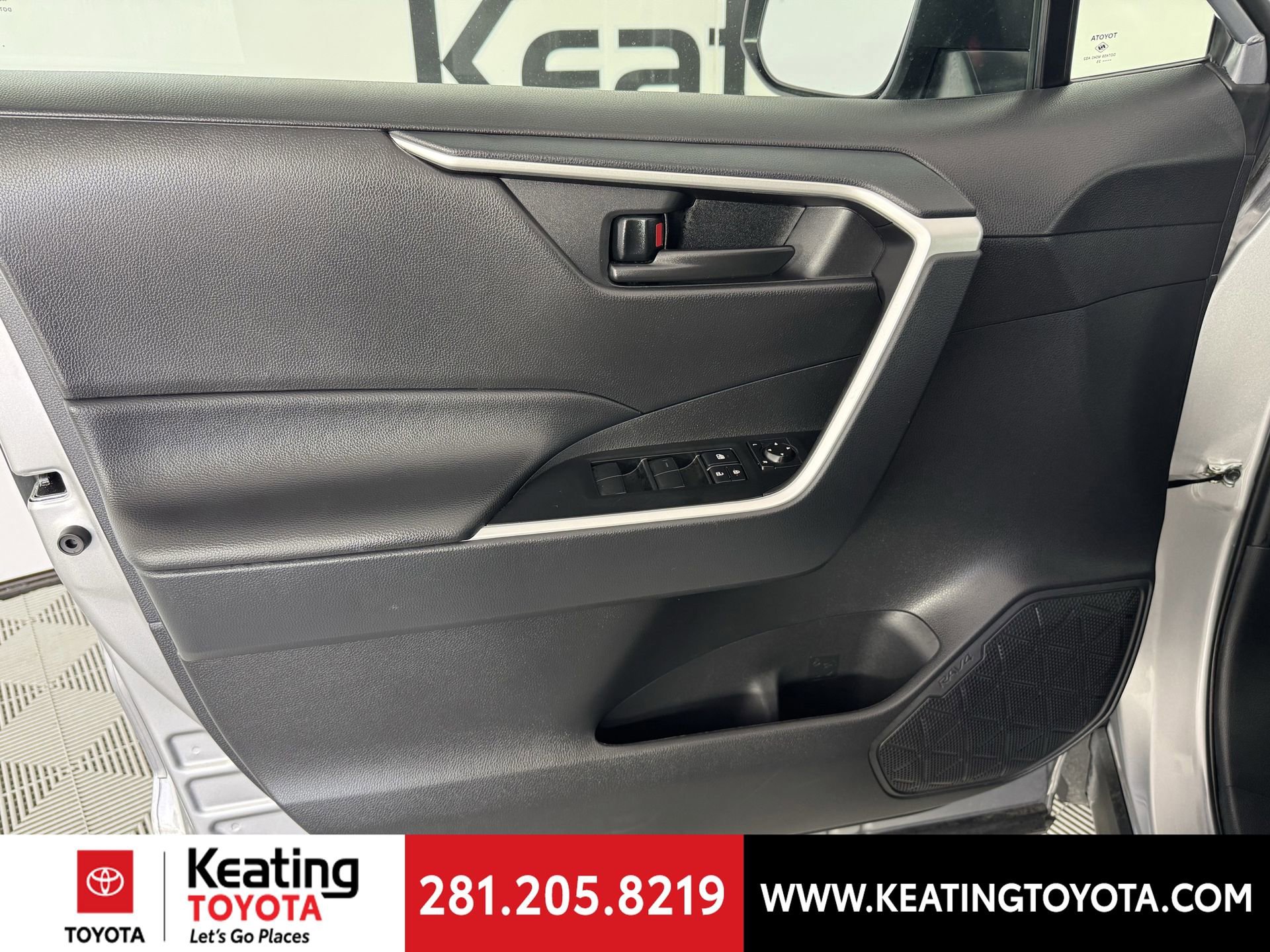 Certified 2025 Toyota RAV4 LE image 13