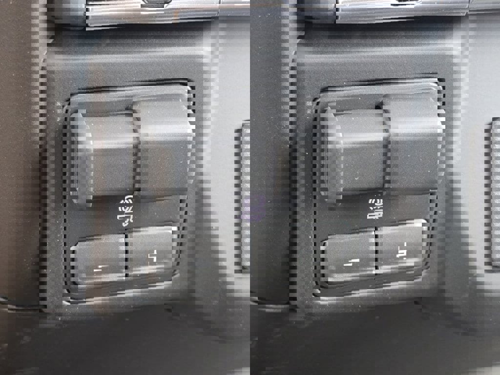 New 2026 Chevrolet Silverado 2500 Custom image 16