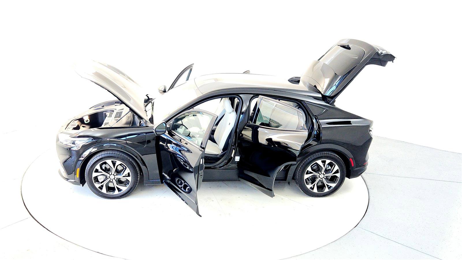 Used 2023 Ford Mustang Mach-E Premium image 22