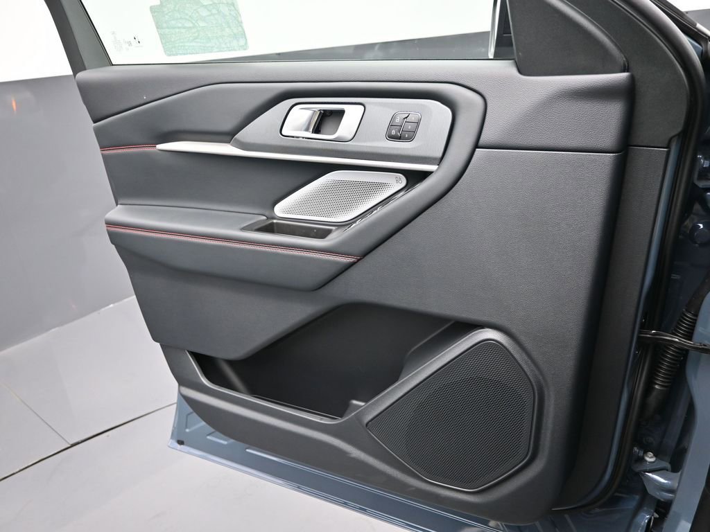 New 2025 Ford Explorer ST w/ Sun And Sound Package image 15
