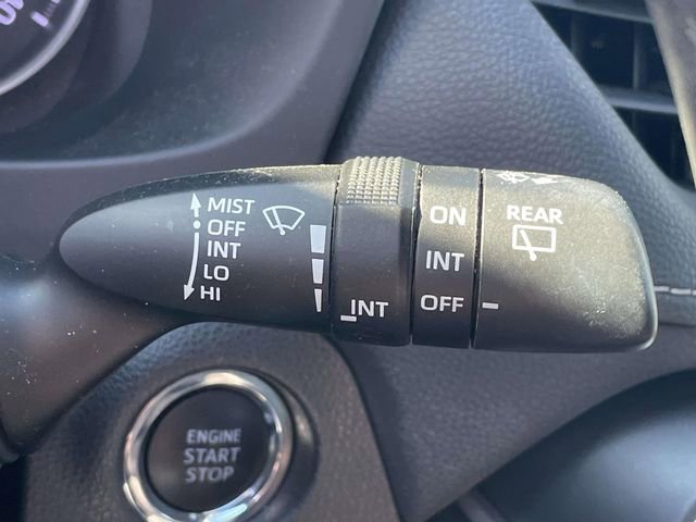 Used 2021 Toyota RAV4 XLE Premium image 34