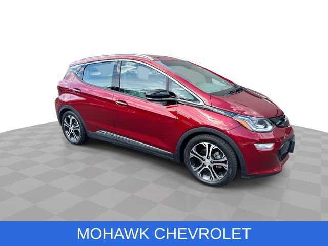 Used 2017 Chevrolet Bolt Premier w/ Driver Confidence II Package FWD image 2