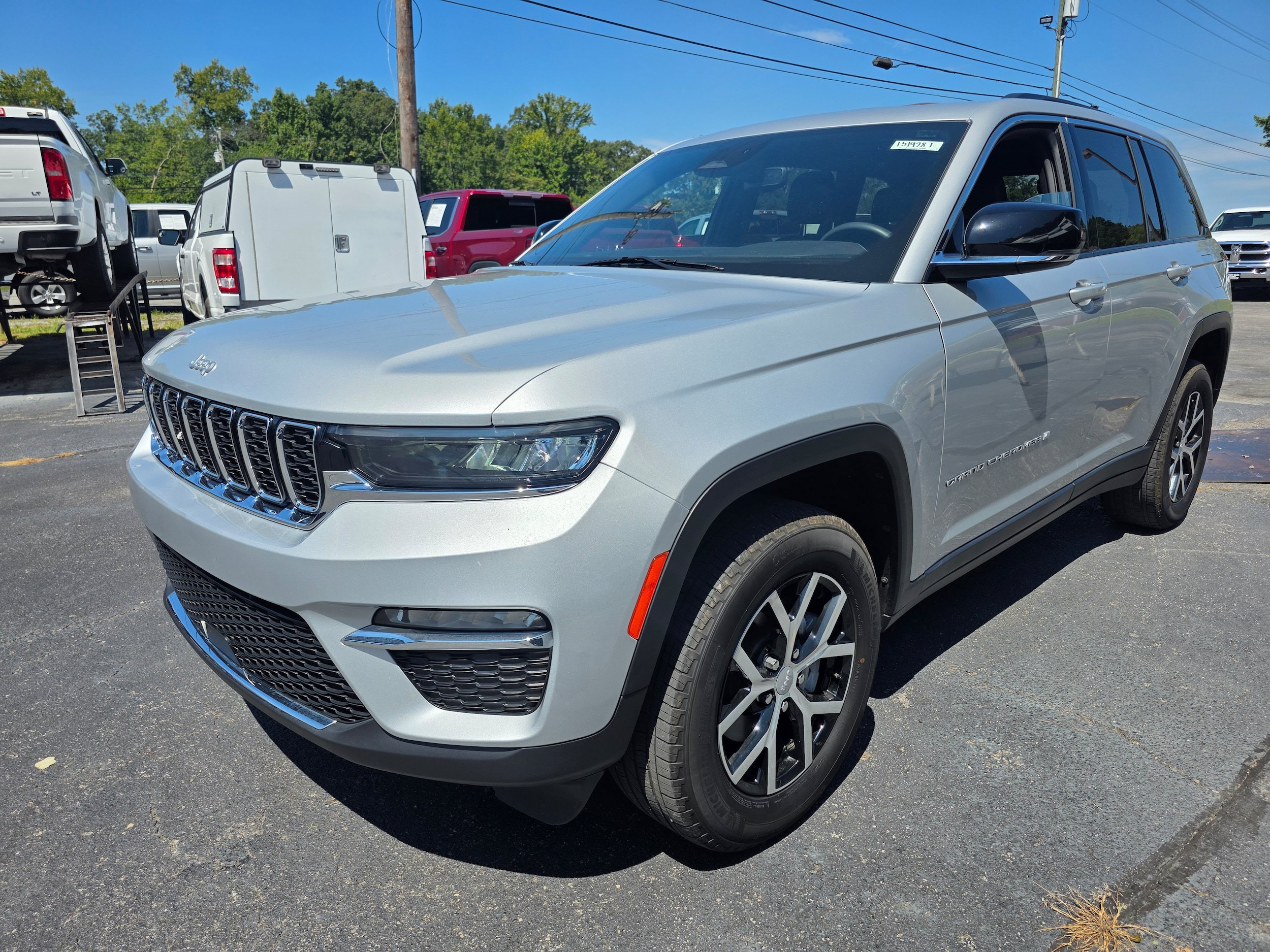 Used 2024 Jeep Grand Cherokee Limited