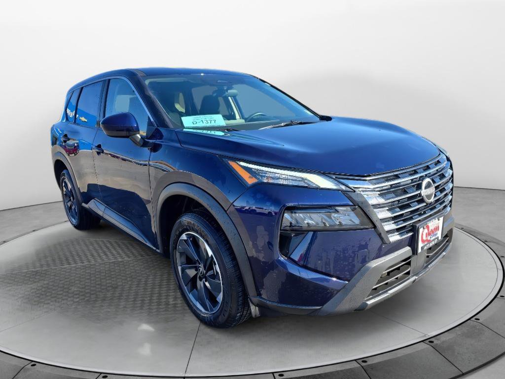 Used 2025 Nissan Rogue SV image 7