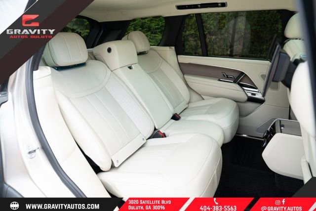 Used 2023 Land Rover Range Rover Long Wheelbase First Edition image 43