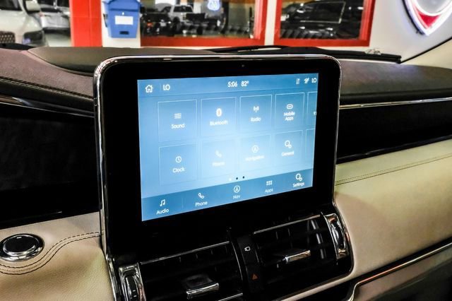 Used 2021 Lincoln Navigator L Reserve image 21