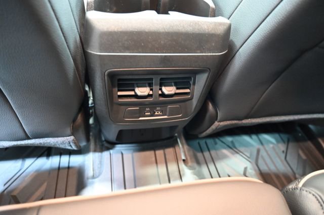 New 2026 GMC Canyon Denali image 30