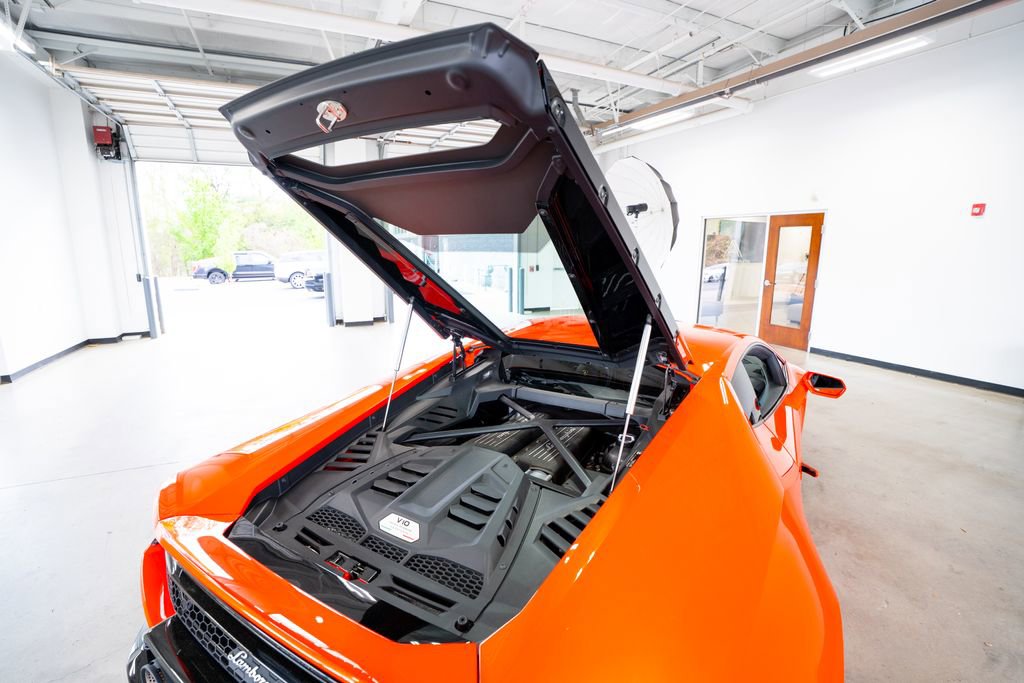 Used 2021 Lamborghini Huracan EVO image 58