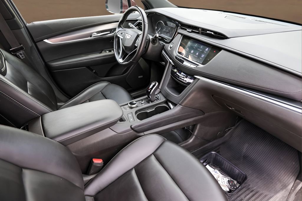Used 2022 Cadillac XT6 Luxury FWD image 34