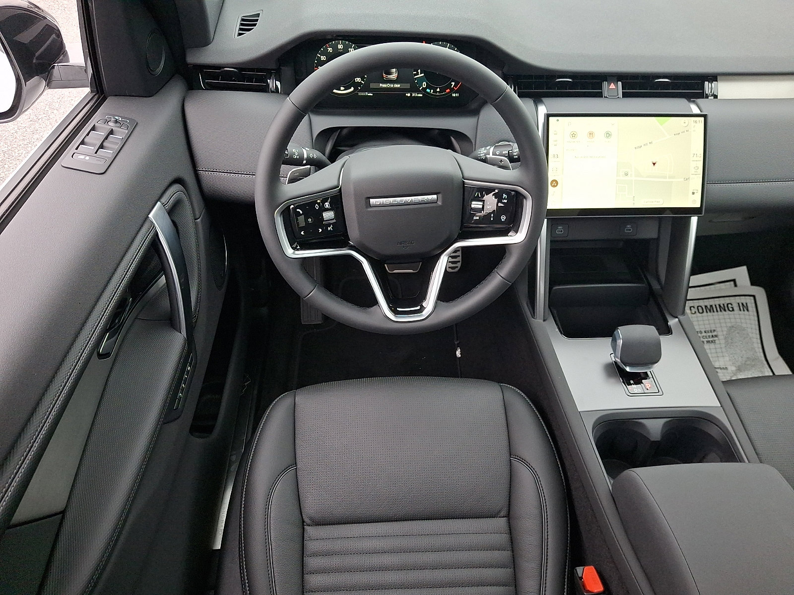 New 2026 Land Rover Discovery Sport Landmark image 9