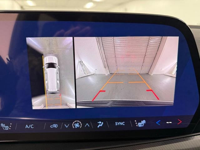 New 2026 Chevrolet Suburban RST image 18