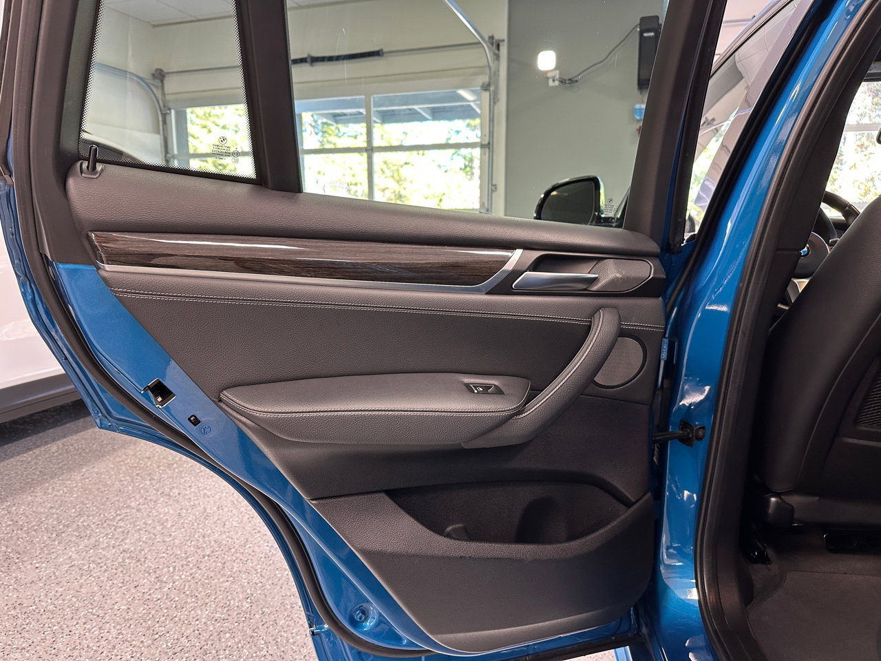 Used 2017 BMW X4 M40i image 23