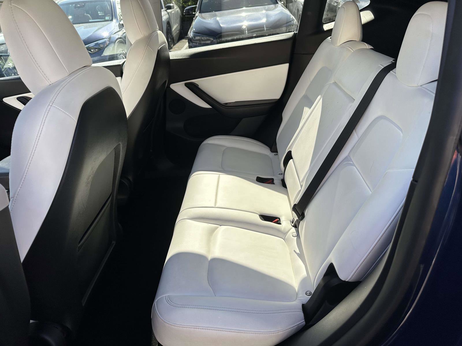 Used 2021 Tesla Model Y Long Range AWD/4WD image 18