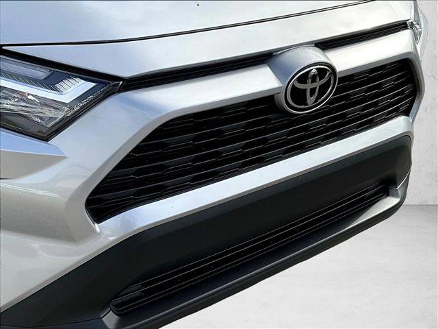 Used 2023 Toyota RAV4 XLE image 27