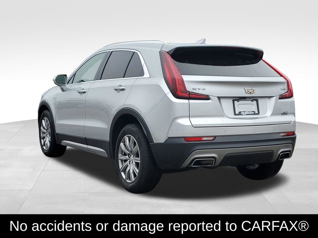 Used 2019 Cadillac XT4 Premium Luxury w/ Cold Weather Package image 4