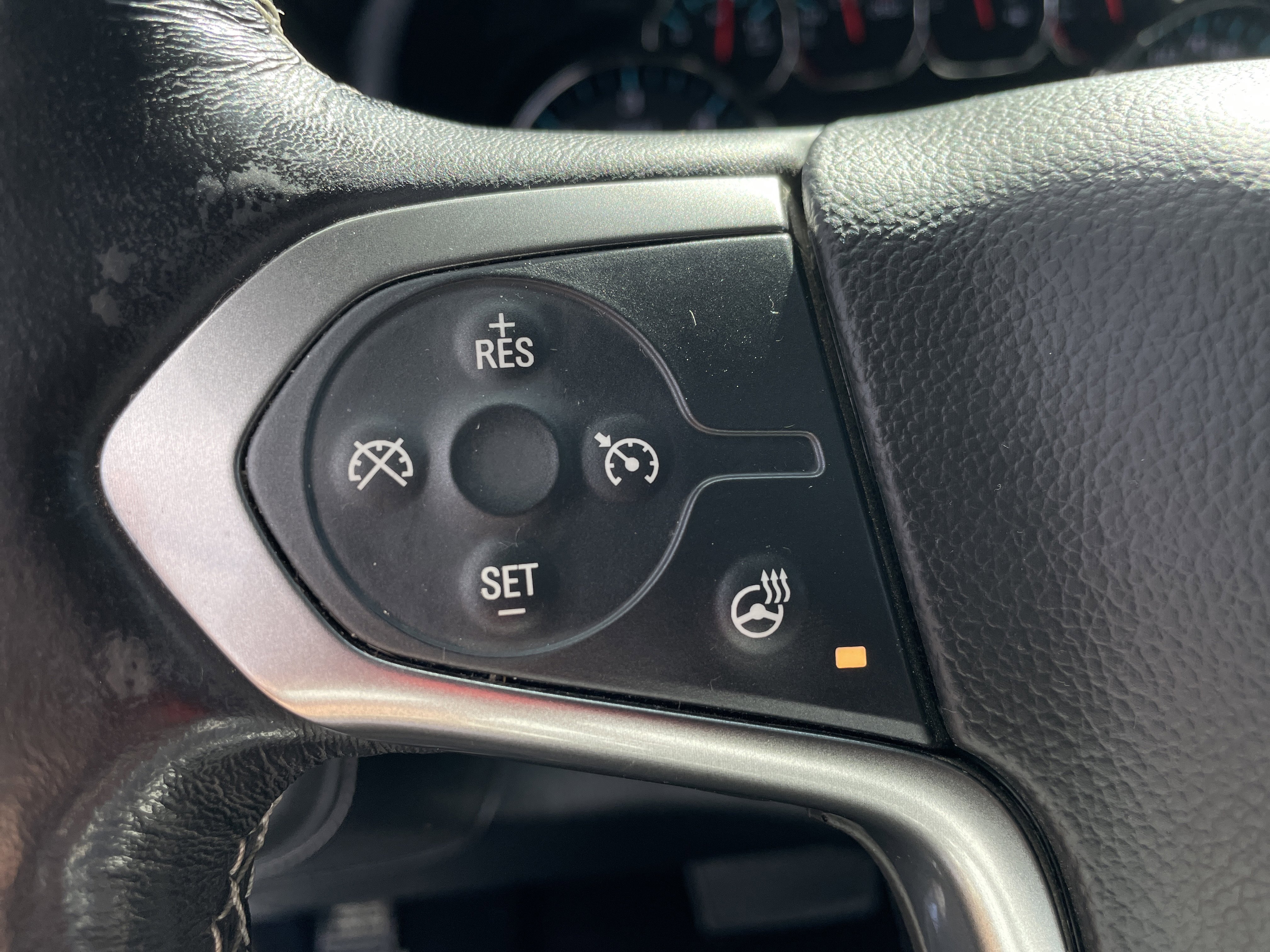 Used 2018 Chevrolet Silverado 1500 LTZ w/ Sport Package image 29