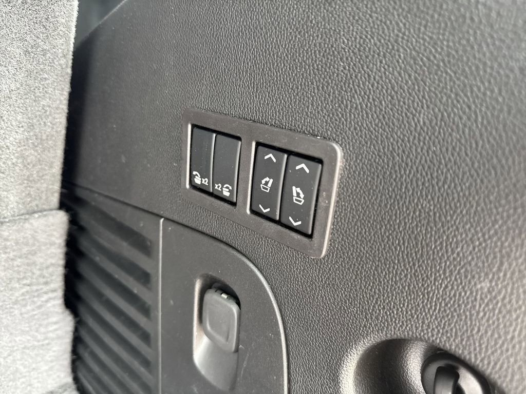 Certified 2018 Chevrolet Tahoe LT AWD/4WD image 31