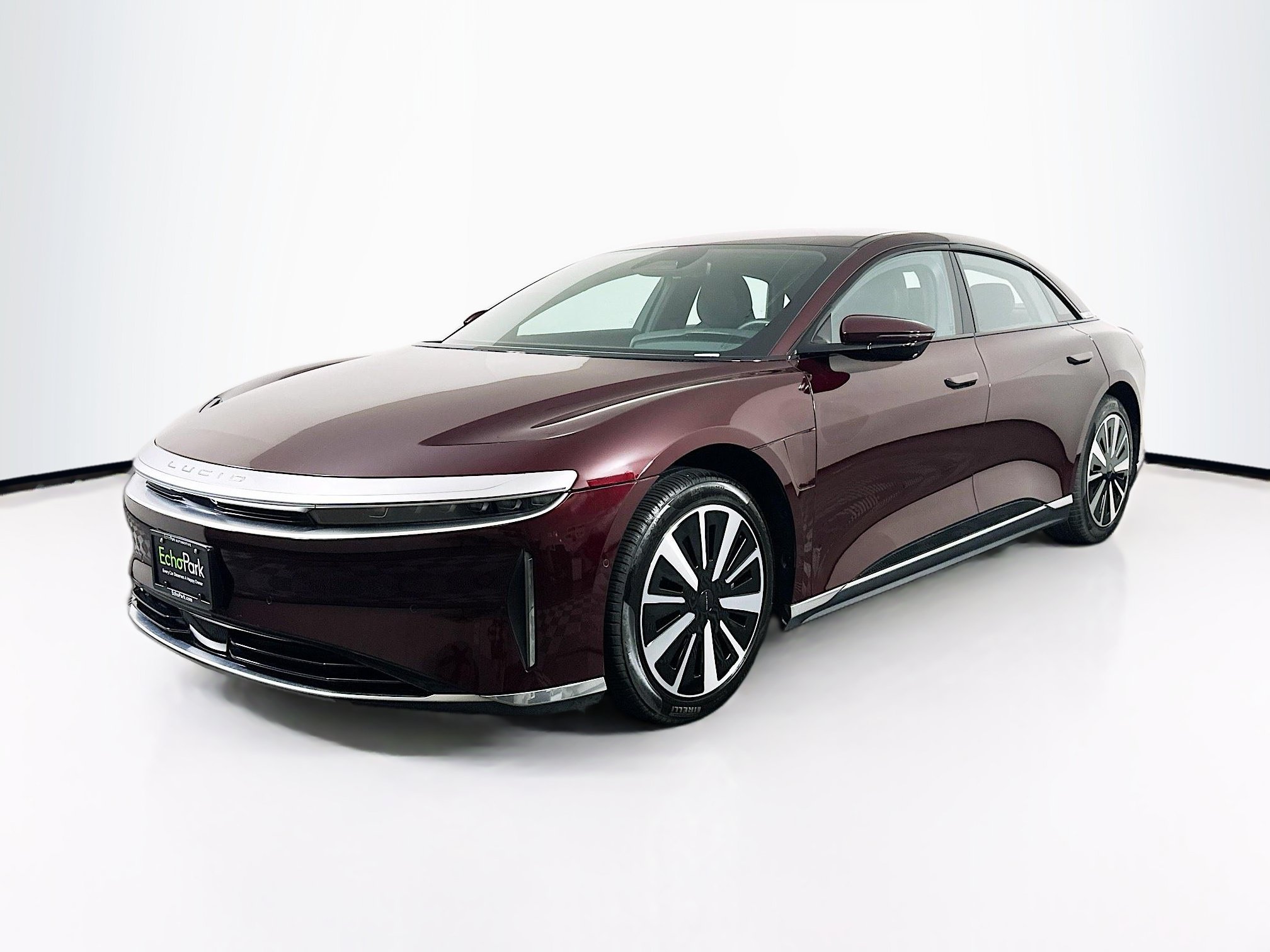 Used 2024 Lucid Air Touring AWD/4WD image 3