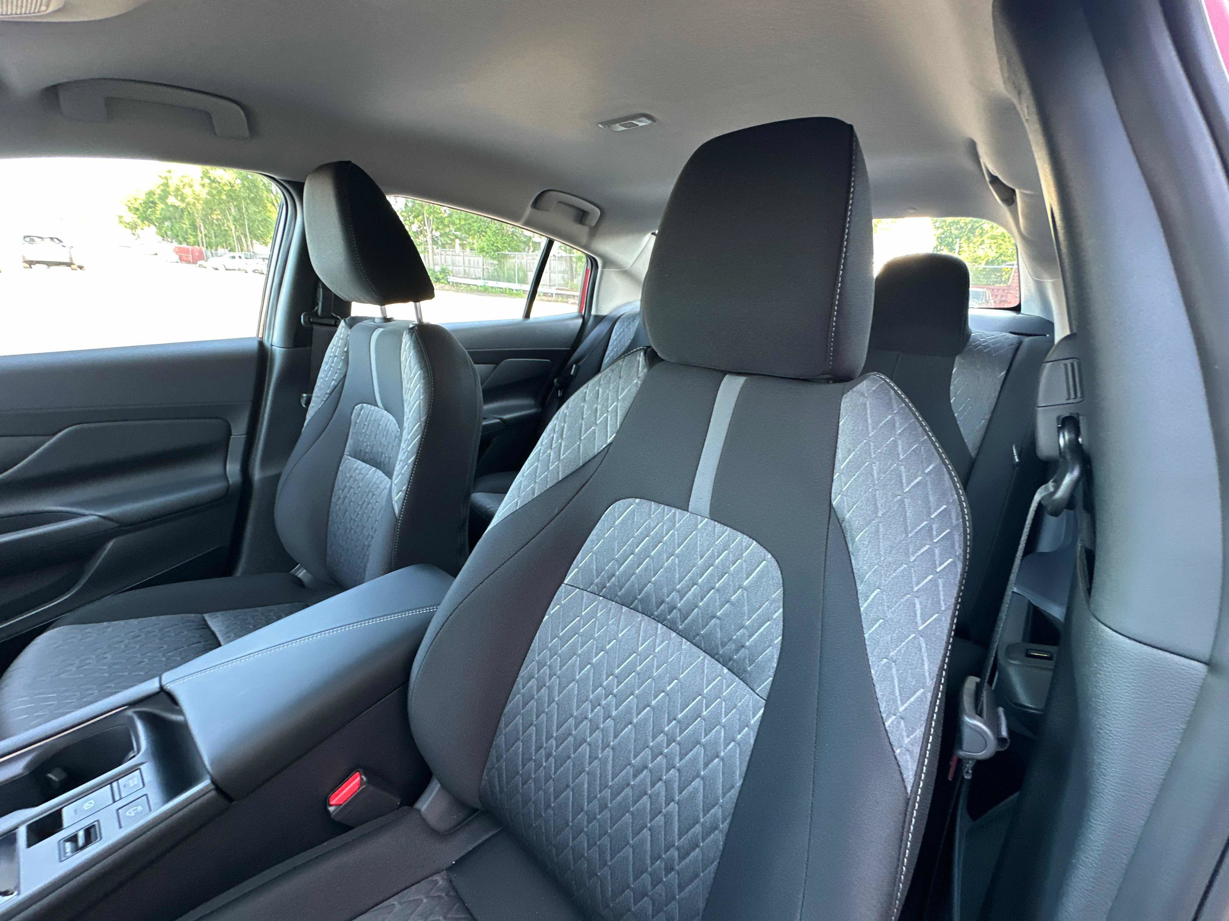 New 2026 Nissan Sentra SV w/ SV Convenience Package FWD image 21