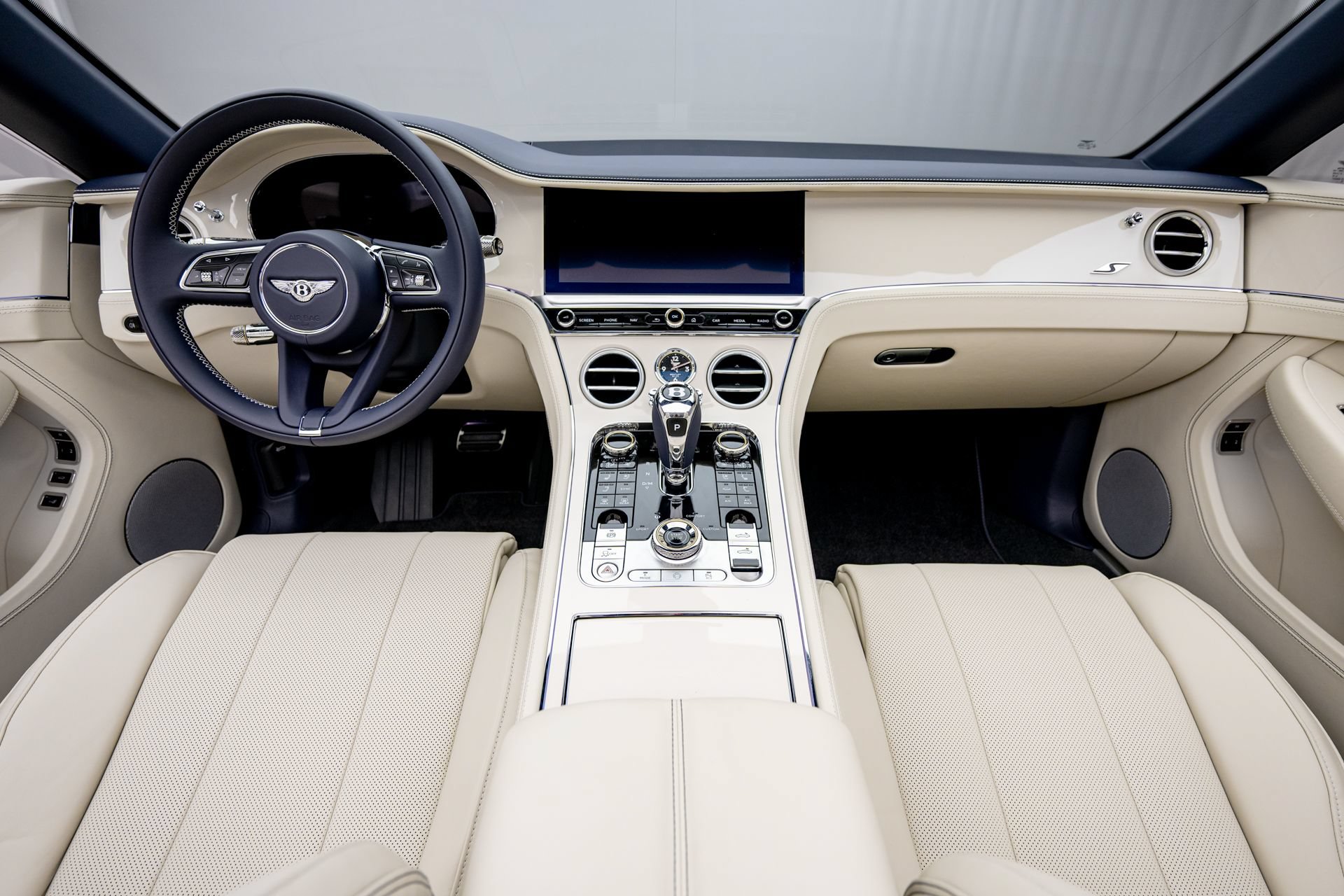New 2026 Bentley Continental GT AWD/4WD image 18
