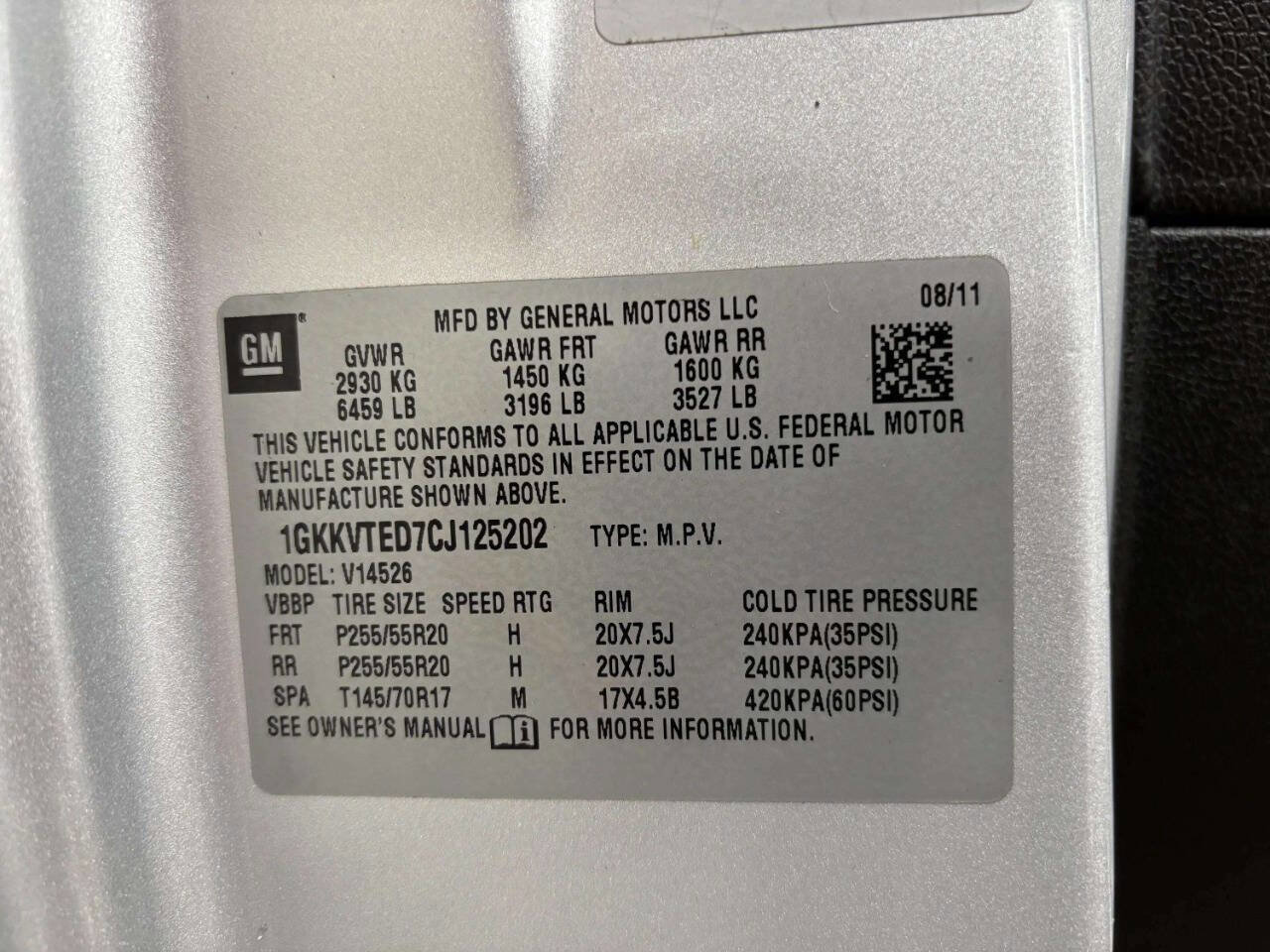 Used 2012 GMC Acadia Denali image 39