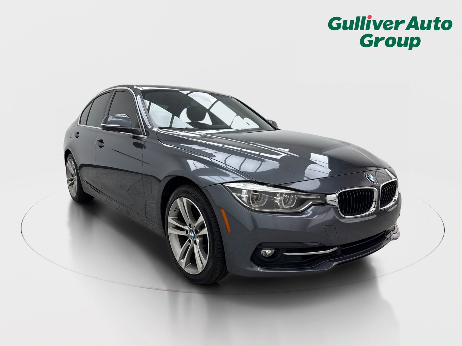 Used 2018 BMW 330i xDrive Sedan w/ Convenience Package AWD/4WD image 13