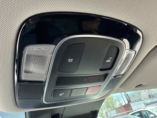 Certified 2025 Hyundai Sonata SE FWD image 24