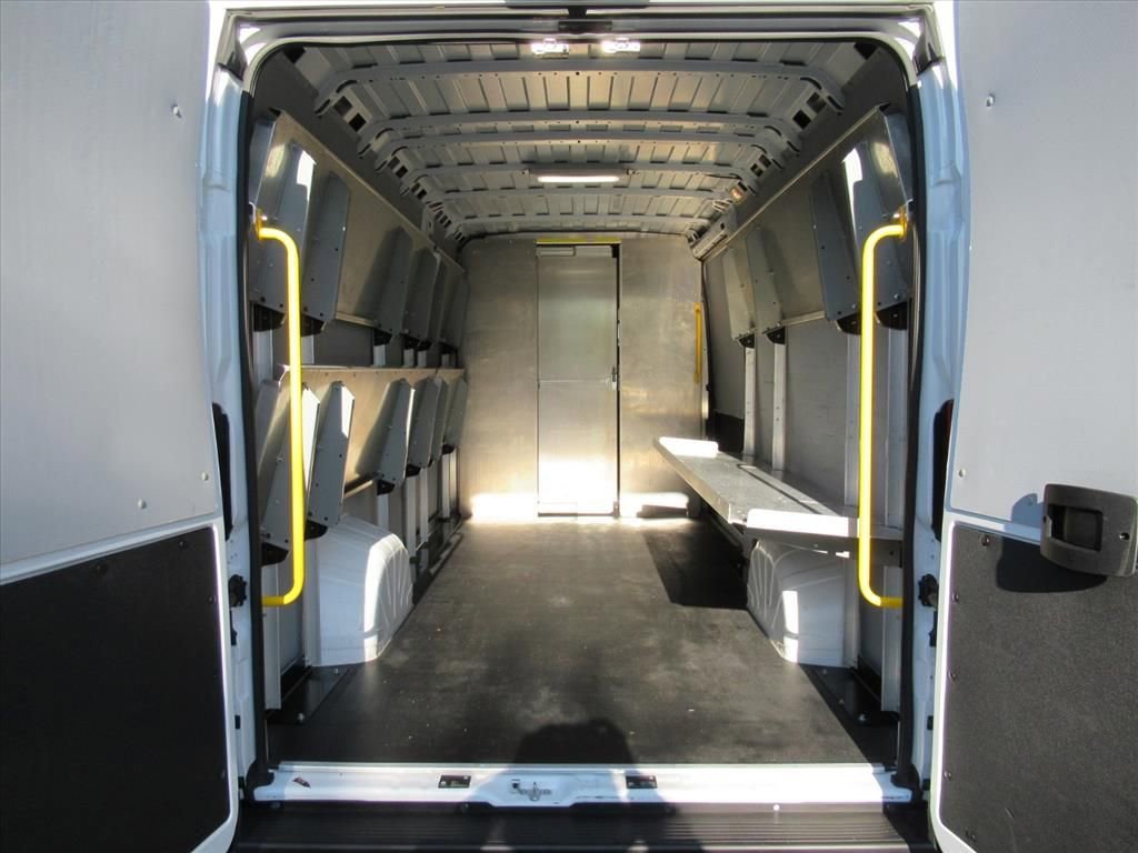 Used 2023 RAM ProMaster 3500 w/ Driver Convenience Group image 20