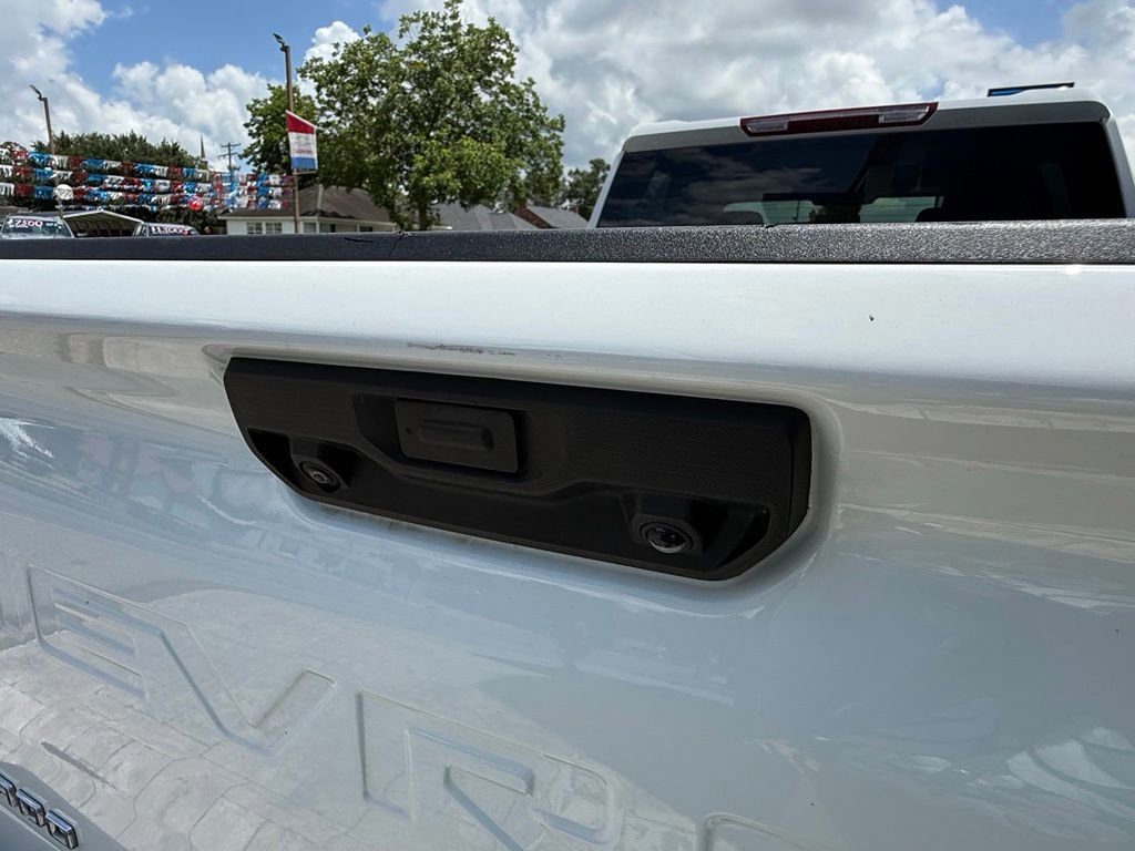 Used 2025 Chevrolet Silverado 2500 LT w/ Convenience Package AWD/4WD image 27