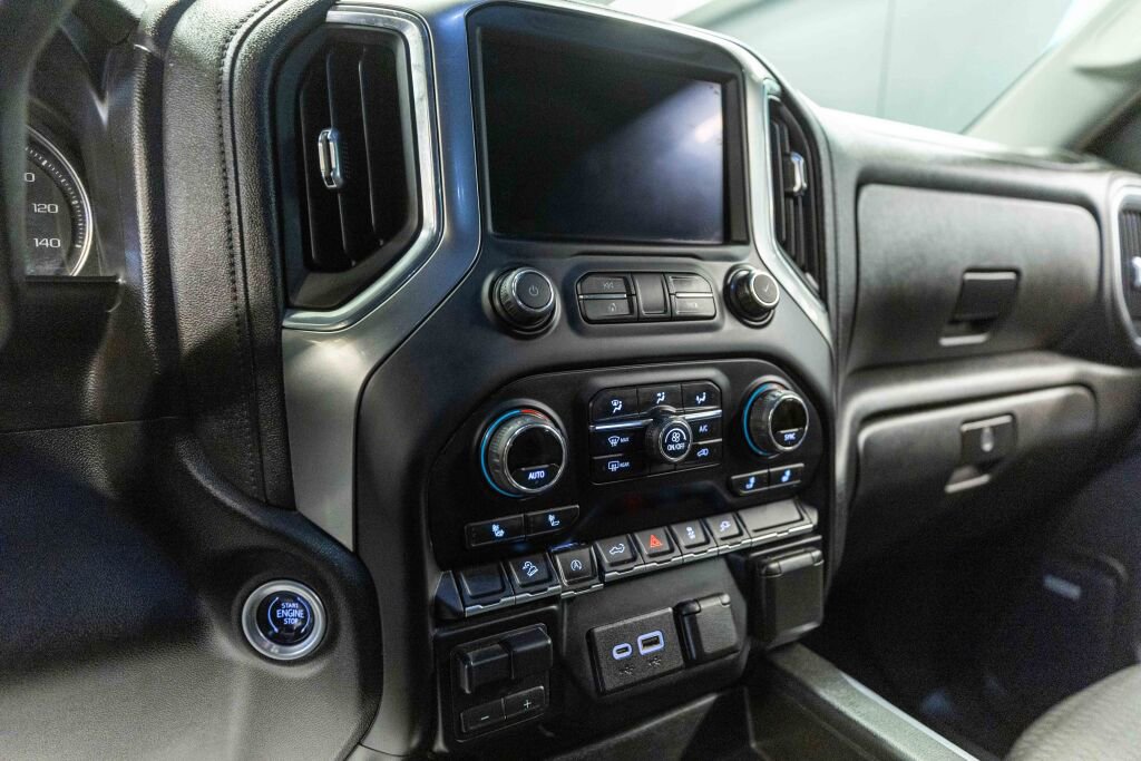 Used 2021 Chevrolet Silverado 1500 LT Trail Boss w/ Convenience Package II image 13