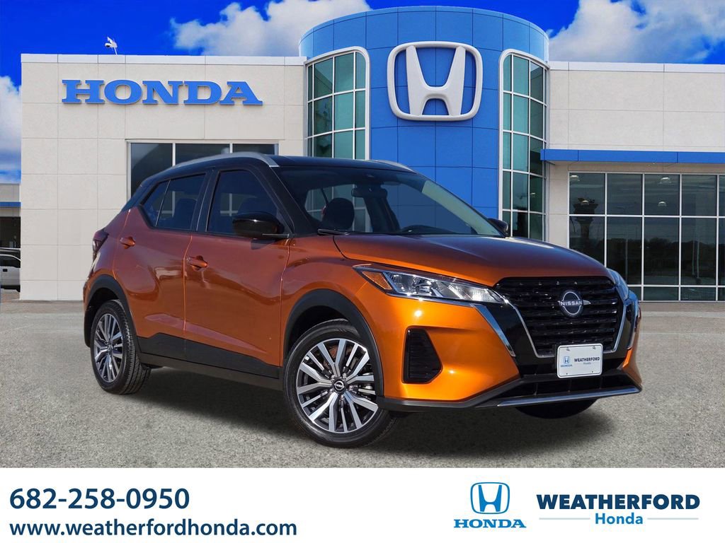 Used 2024 Nissan Kicks SV