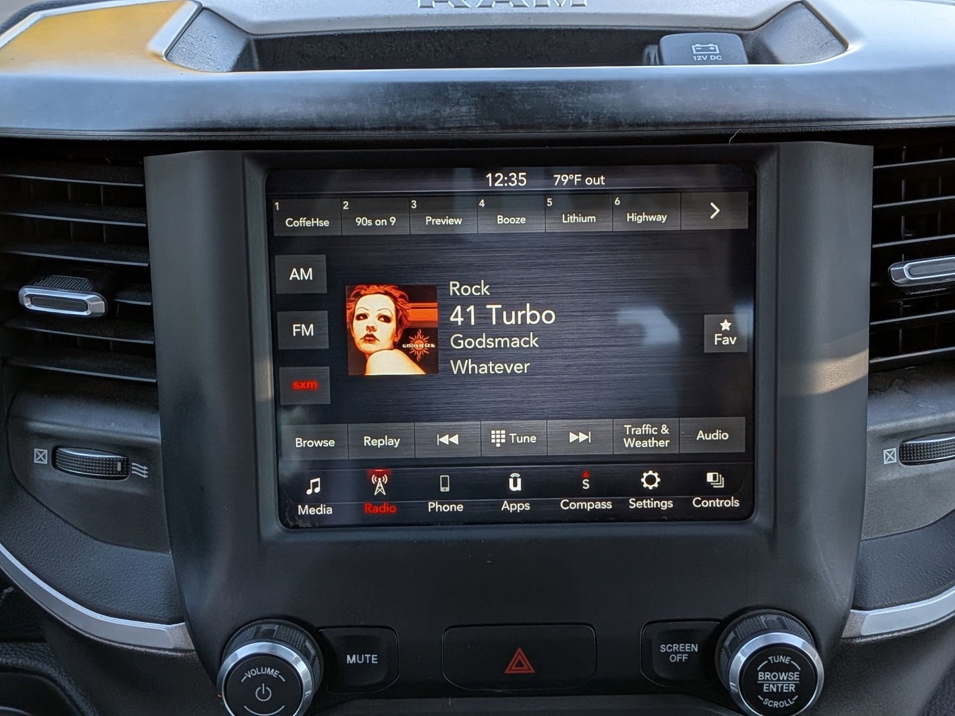 Used 2021 RAM 1500 Big Horn image 21