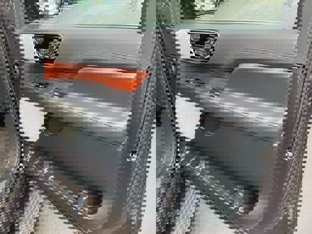 Used 2024 Lincoln Navigator Reserve image 15