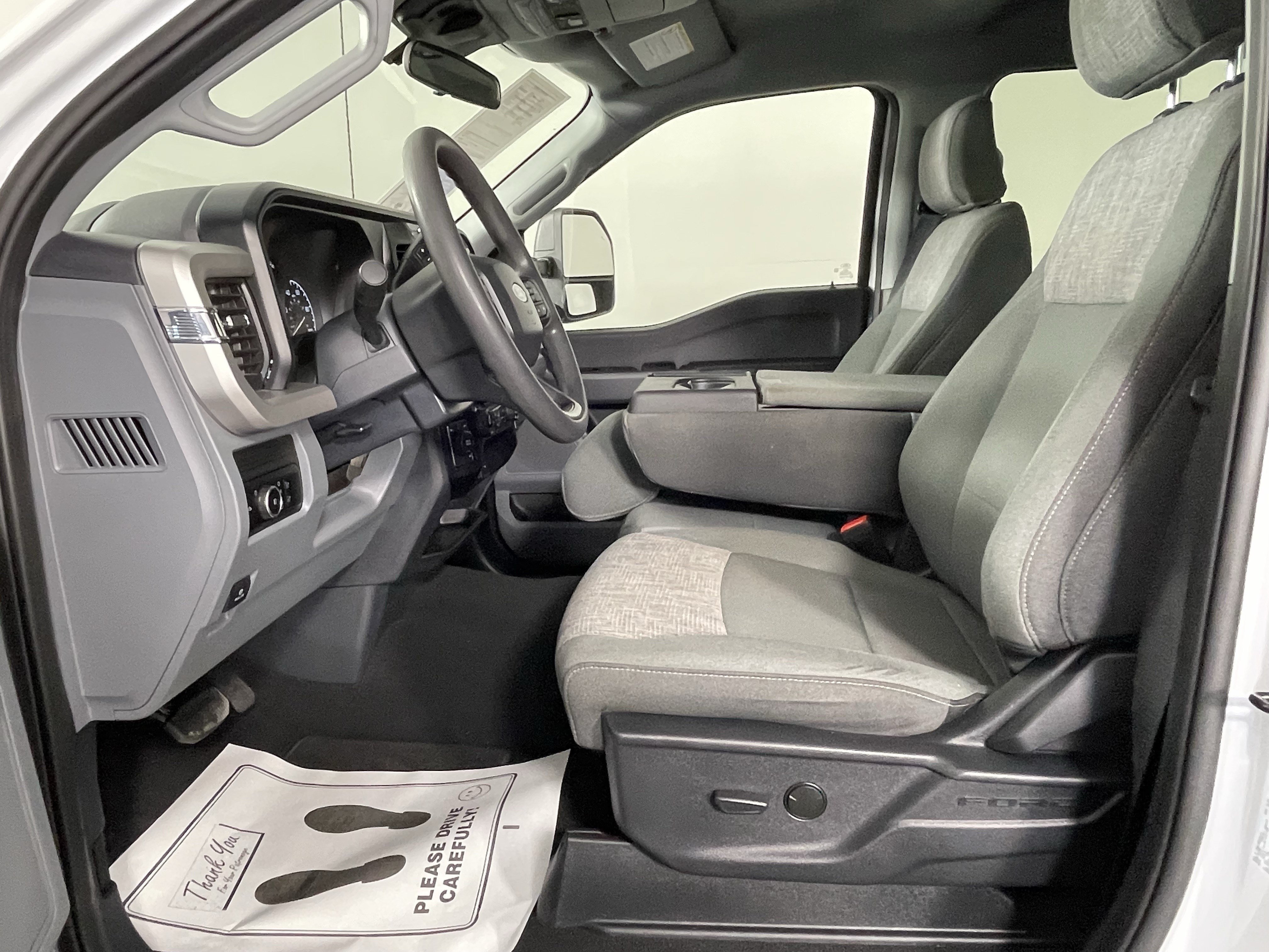 Certified 2024 Ford F250 XLT w/ 360-Degree Camera Package AWD/4WD image 8