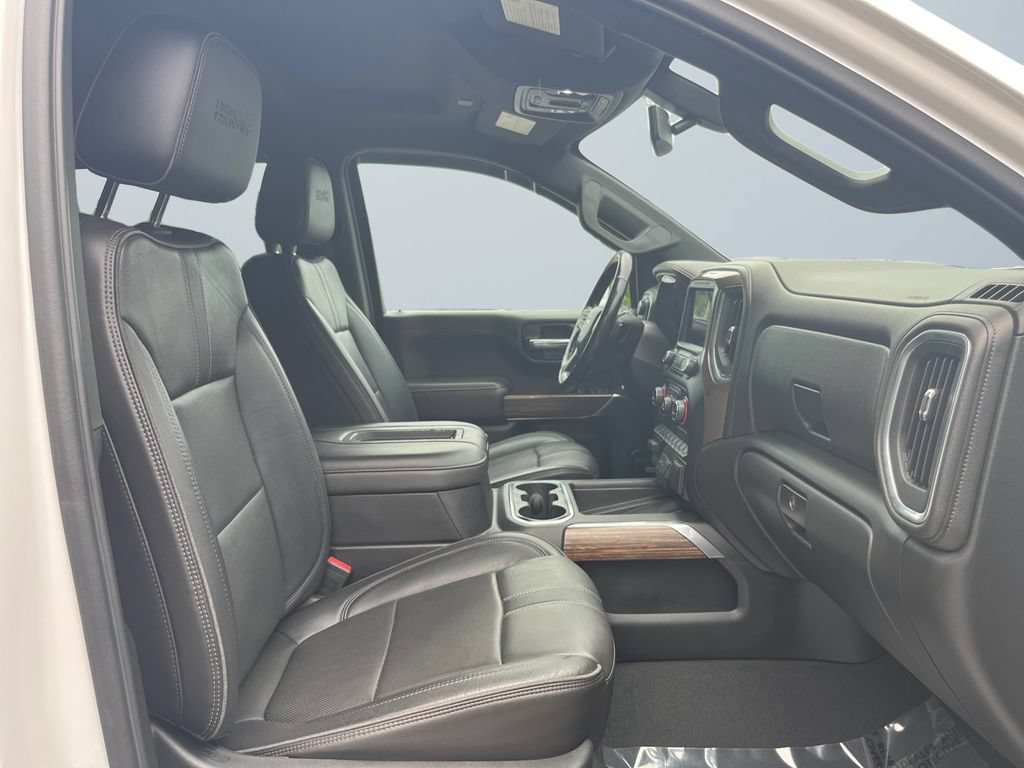 Used 2019 Chevrolet Silverado 1500 High Country w/ Z71 Off-Road Package AWD/4WD image 15