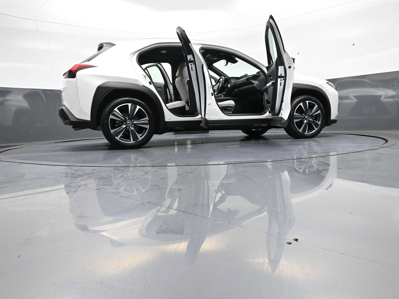Used 2021 Lexus UX 250h w/ Premium Package AWD/4WD image 49