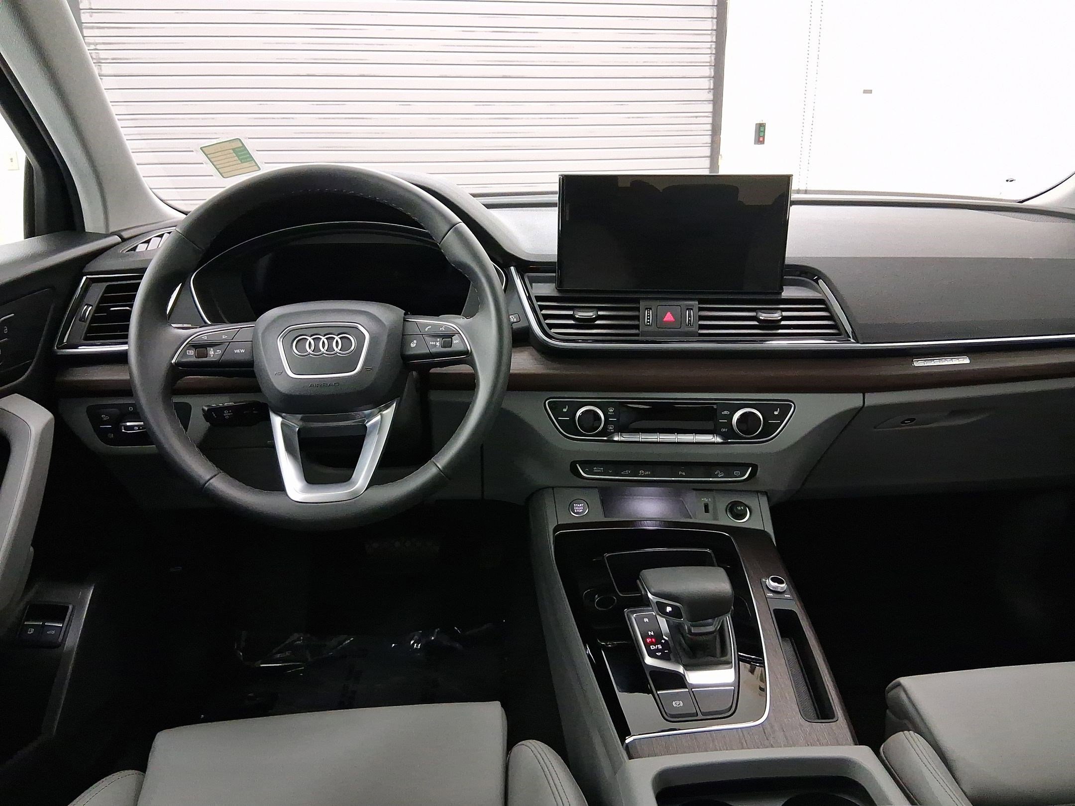 Used 2025 Audi Q5 e Premium image 4