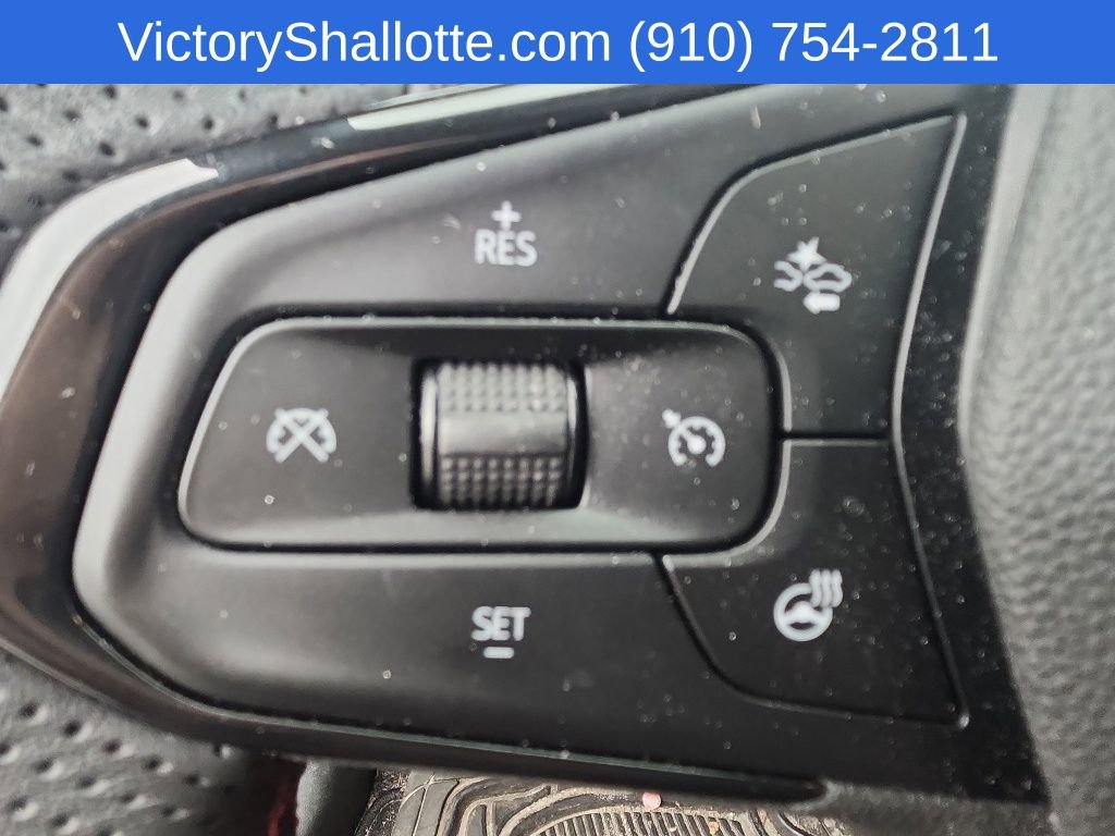 Used 2023 Chevrolet TrailBlazer RS AWD/4WD image 9