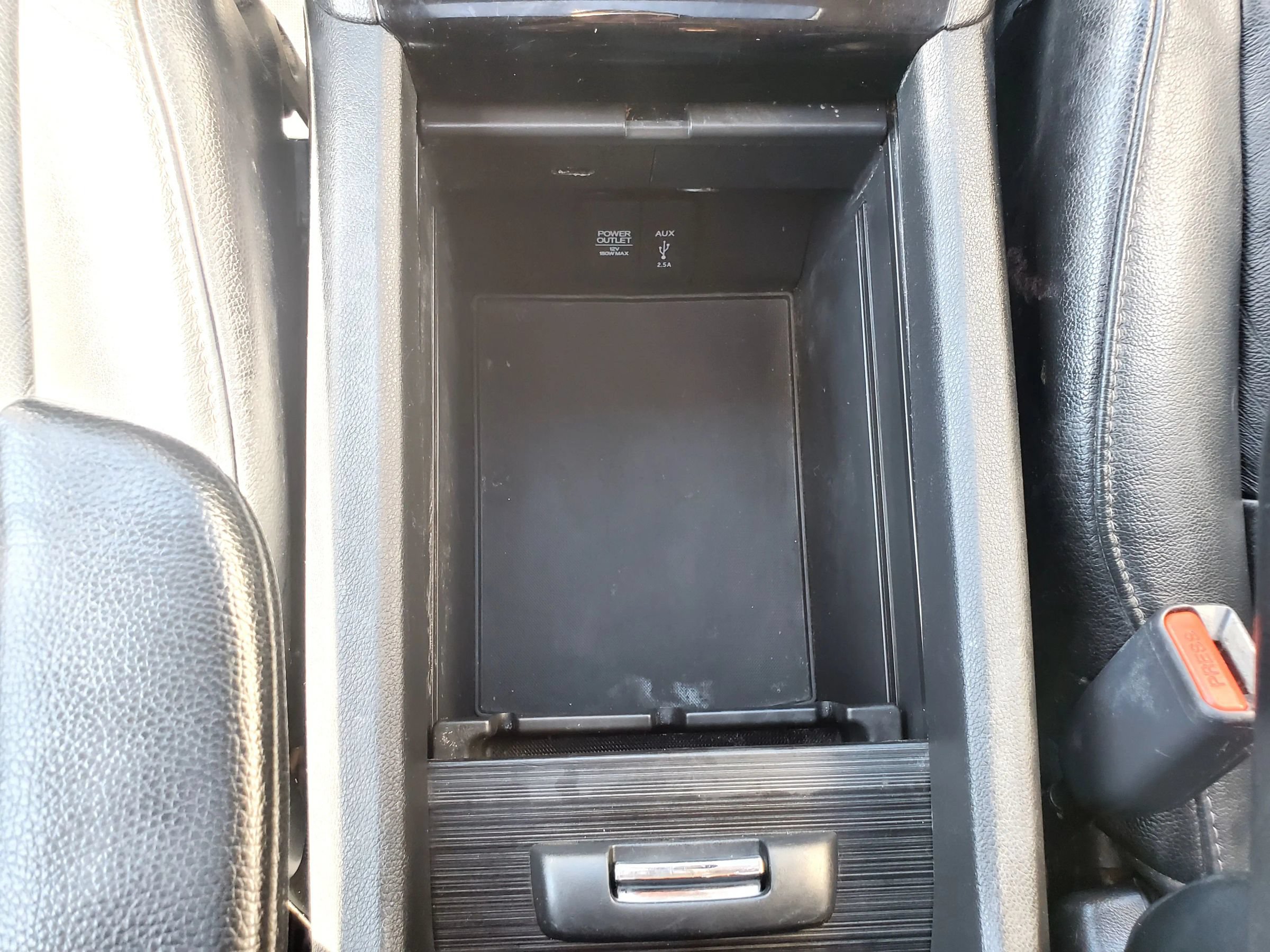 Used 2016 Honda Pilot Touring image 38