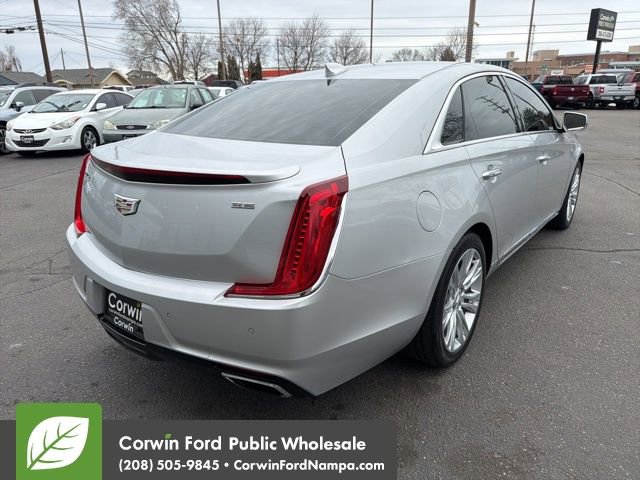 Used 2018 Cadillac XTS Luxury image 5