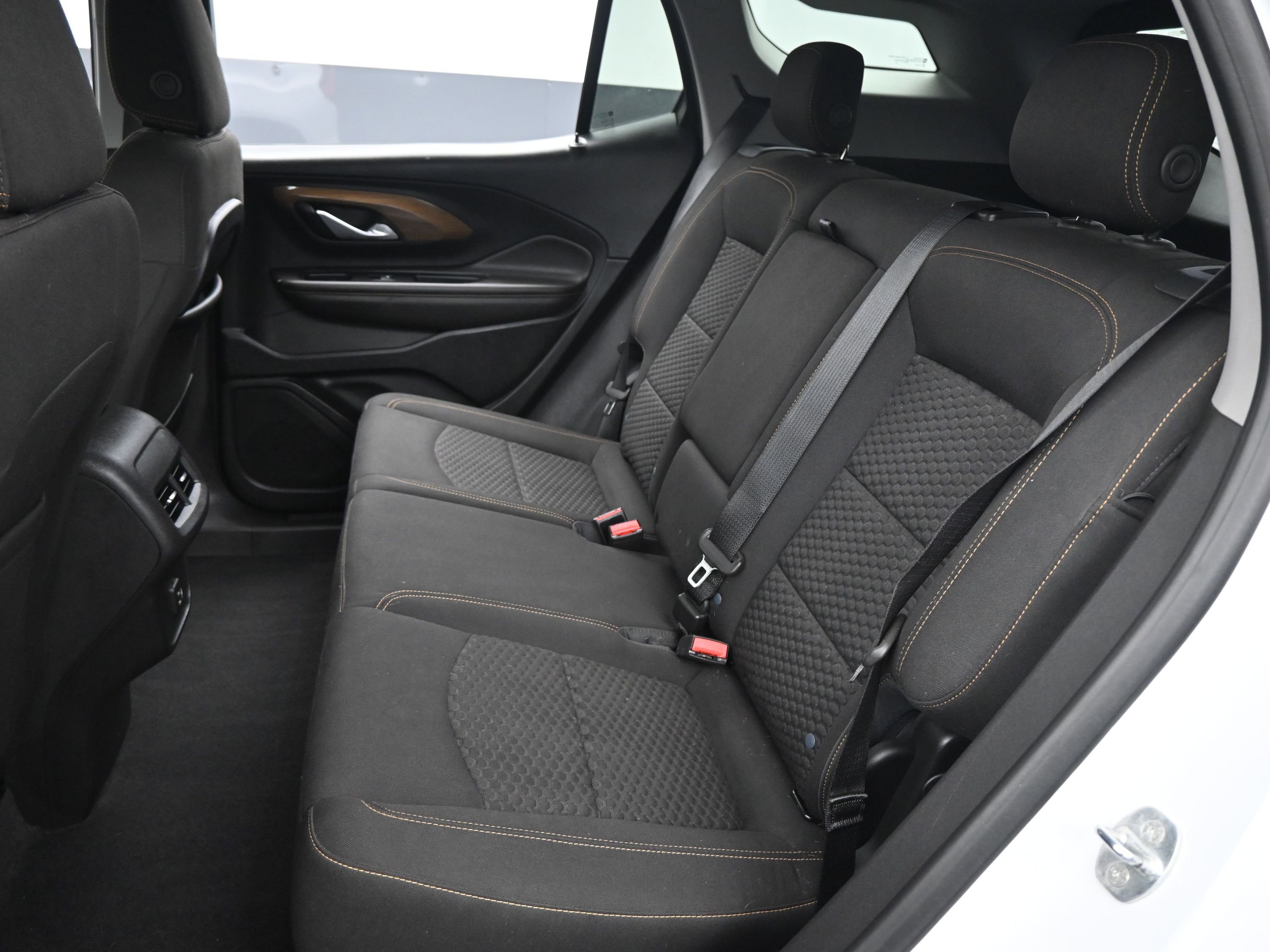 Used 2020 GMC Terrain SLE w/ Driver Convenience Package image 12