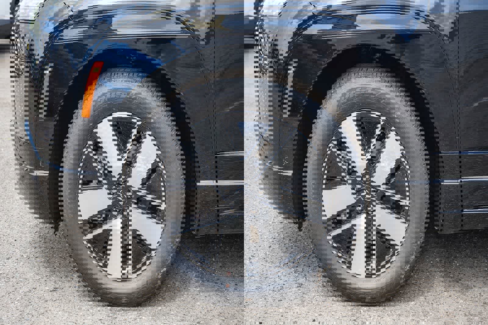 New 2026 Hyundai Ioniq 9 SEL image 13