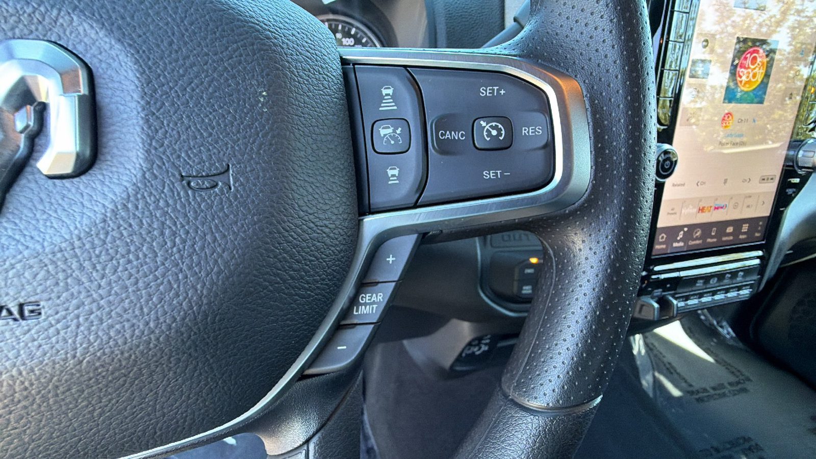 New 2026 RAM 2500 Tradesman AWD/4WD image 24
