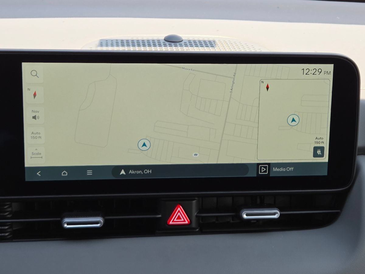 New 2027 Hyundai Ioniq 5 SEL AWD/4WD image 4