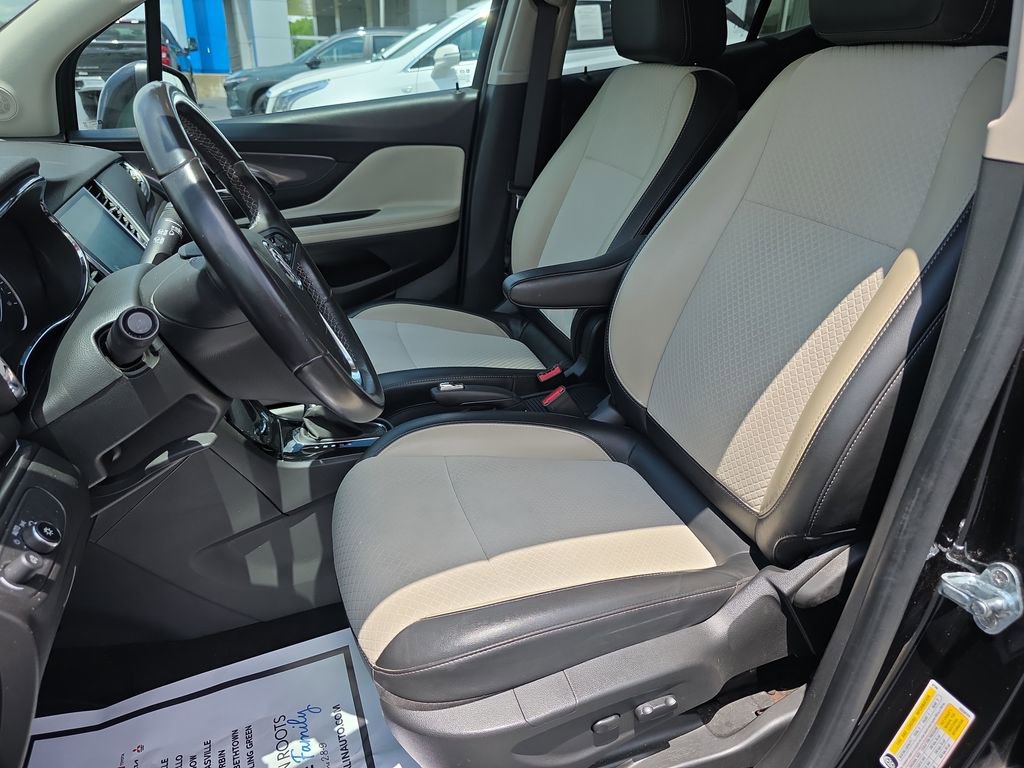 Used 2019 Buick Encore Preferred w/ Safety Package FWD image 11