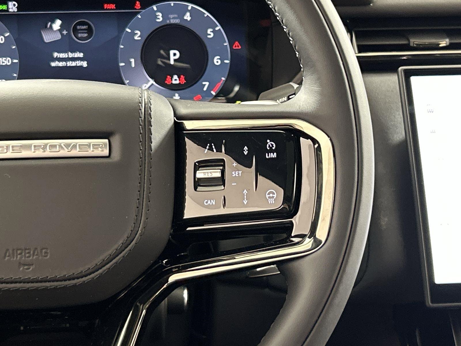 Certified 2026 Land Rover Range Rover Velar Dynamic SE image 13