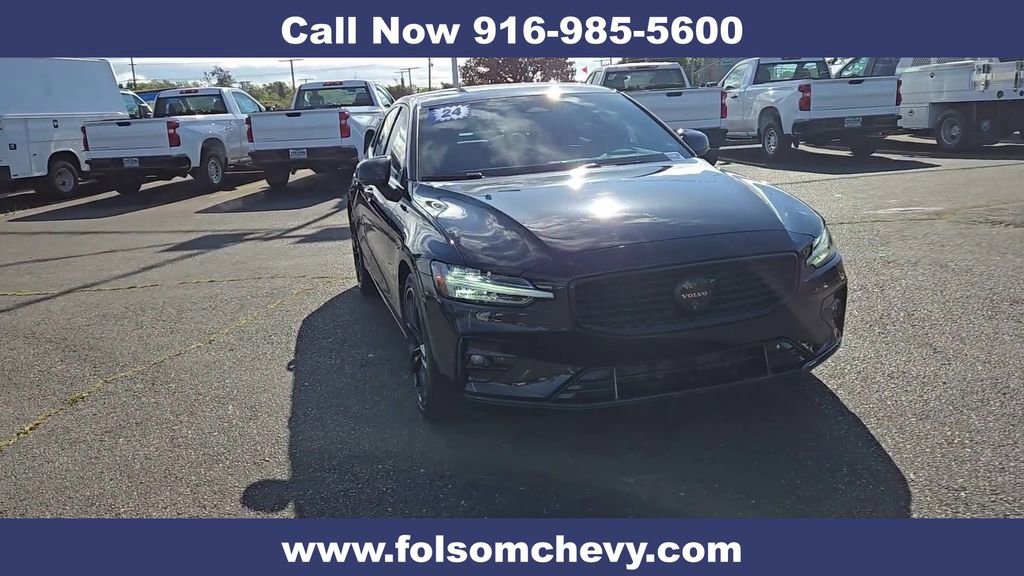 Used 2024 Volvo S60 B5 Plus w/ Climate Package image 3