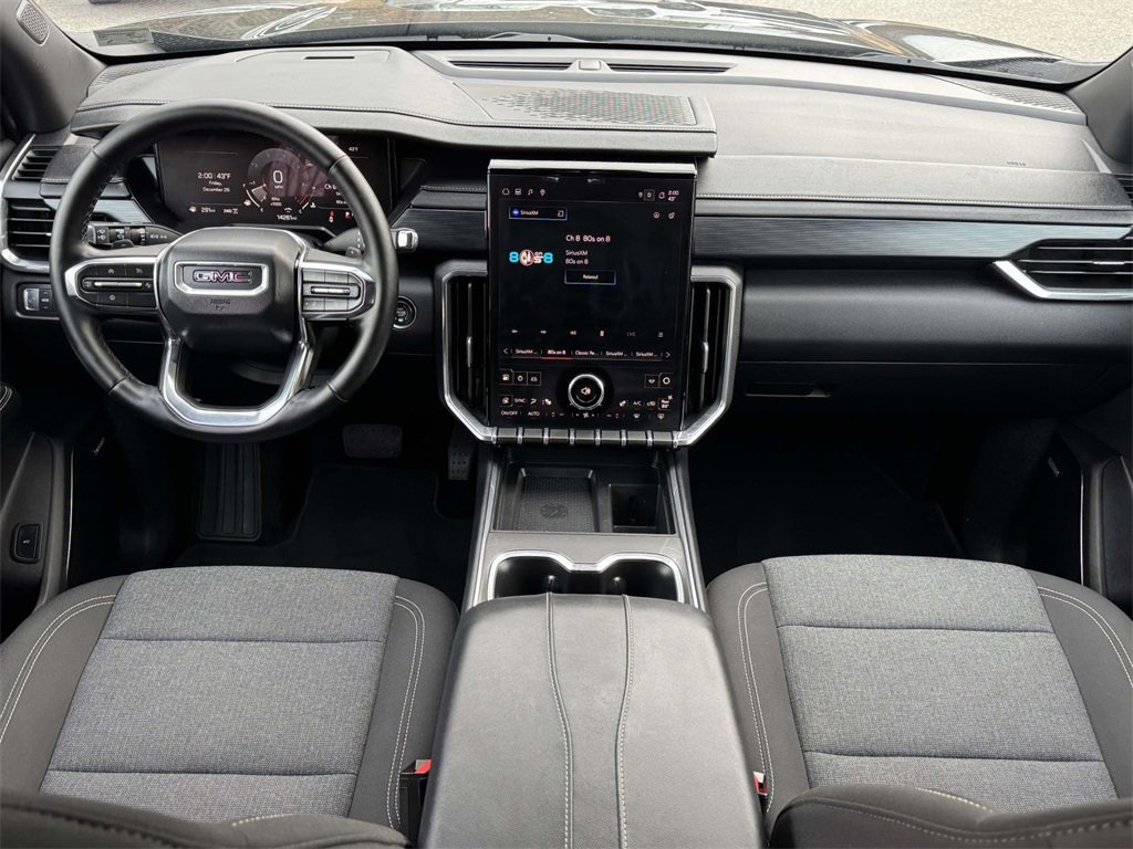 Used 2025 GMC Acadia Elevation image 3