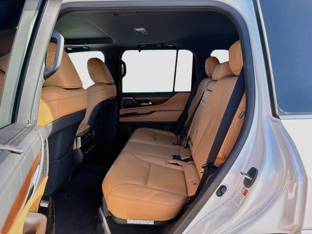 New 2026 Lexus LX 600 4WD w/ Luxury Package image 23